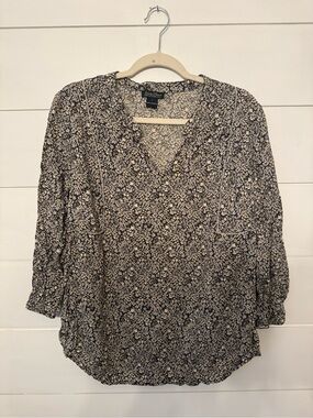 Lucky Brand Black and Cream Floral V-Neck Peasant Blouse
